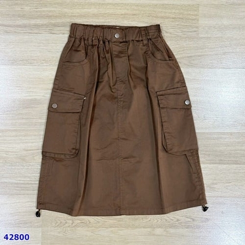 Chân váy kaki túi 2 bên XMG nâu - size 120