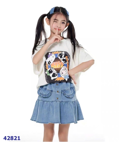 Áo thun M+ trắng  HelloKitty
