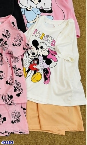 Bộ HM trắng Friends - size 6-8y