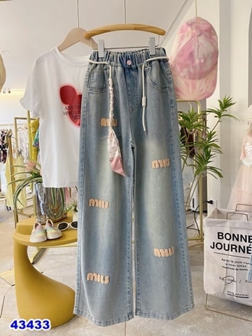 Quần jean xanh Miu cam - size 31 (14-16y)