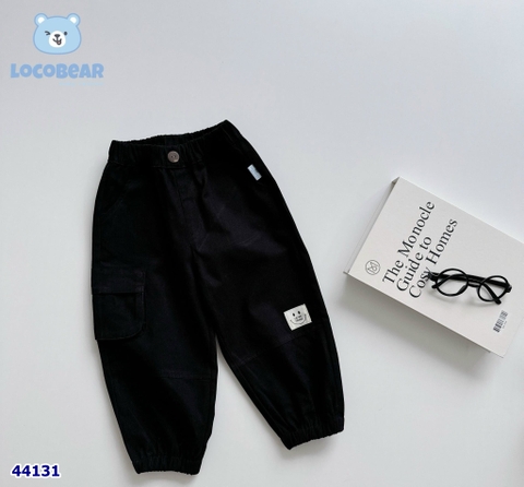 Quần Locobear đen túi hộp mặt cười