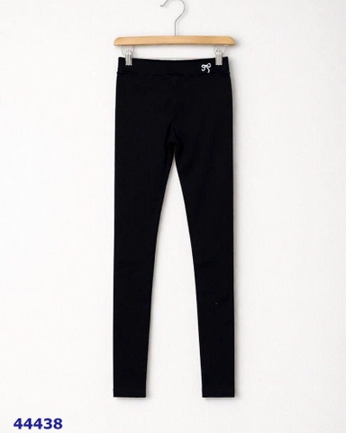 Legging đen thêu nơ