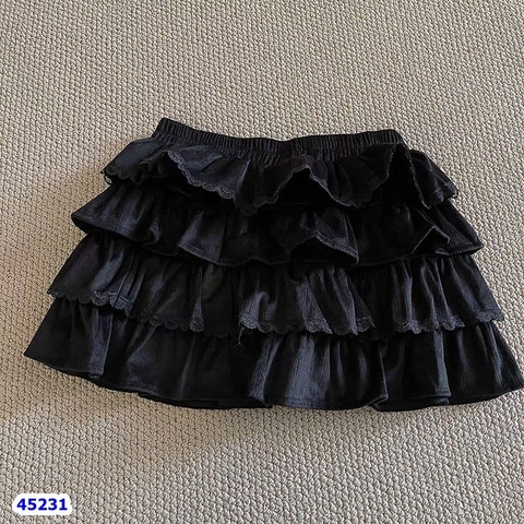 Chân váy tầng ren đen