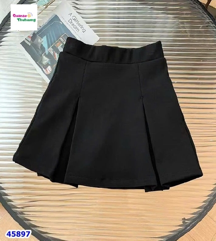 Chân váy đen xếp ly