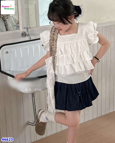 Áo trắng tầng
