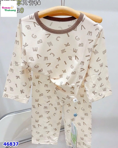 Bộ dài Tencel kem chữ cái