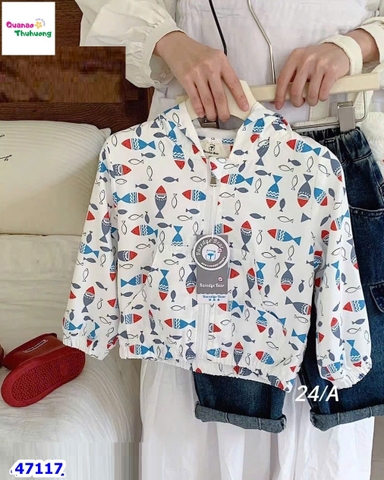 Áo khoác gió Bear trắng con cá