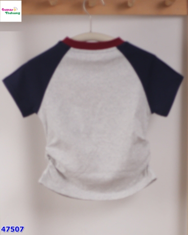 Áo xám tay xanh navy Hello Kitty