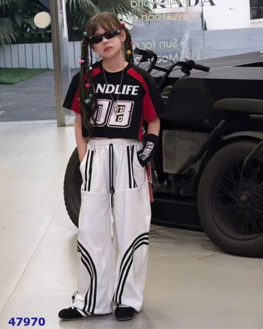 Áo croptop Chaoboy đen đỏ 08