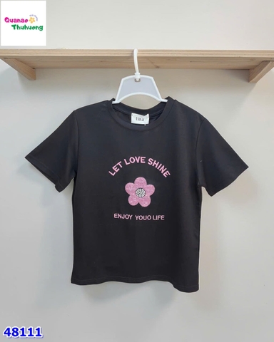 Áo đen thêu hoa Let Love