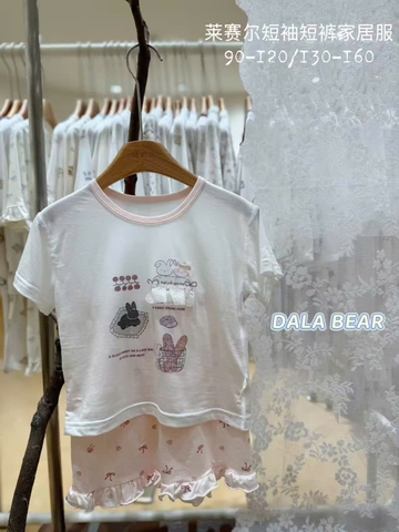 Bộ Tencel T kem thỏ bánh mỳ
