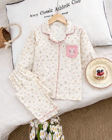Pyjama dài kem thỏ và dâu