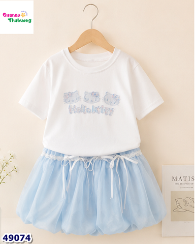 Set BB áo trắng Hello Kitty, chân váy xanh