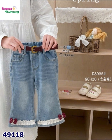 Quần jean xanh viền ren nơ đỏ chấm bi