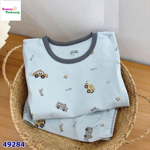 Bộ dài W ô tô xanh