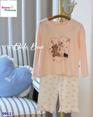 Bộ Tobela dài hồng gấu ôm cây kem