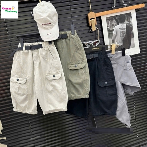 Quần kaki túi hộp đen