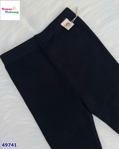 Legging đen thêu trái tim