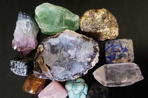 Vì sao đá tự nhiên được yêu thích trong phong thủy?