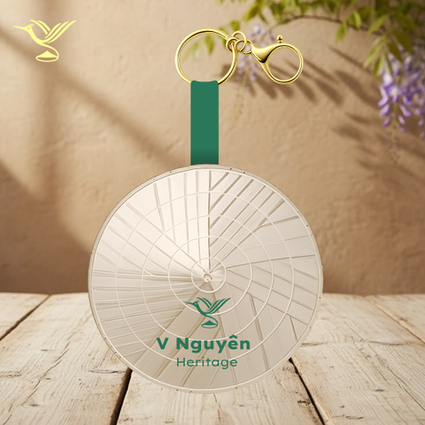 Móc khóa nón lá in logo trên nón