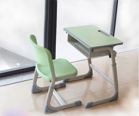 Bộ bàn ghế chống gù chống cận giúp học sinh ngồi học 90 phút vẫn thoải mái