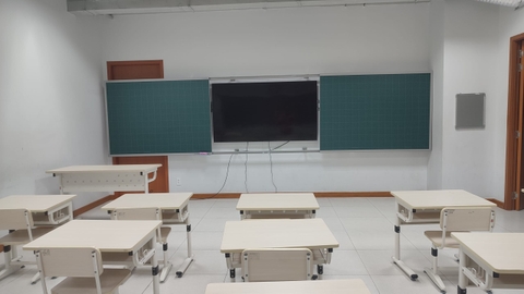 Hệ Bảng Trượt Liền Khối Dạy Học Tiểu Học – 2 Bảng Trượt Kết Hợp Màn Hình
