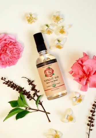 Karose - Xịt dưỡng tóc hoa hồng Karose Bud 100ml
