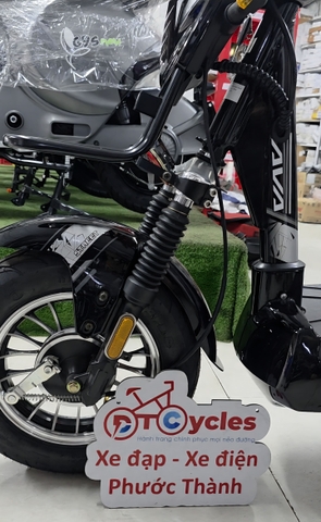 Xe điện AVA M133 2026 màu Đen