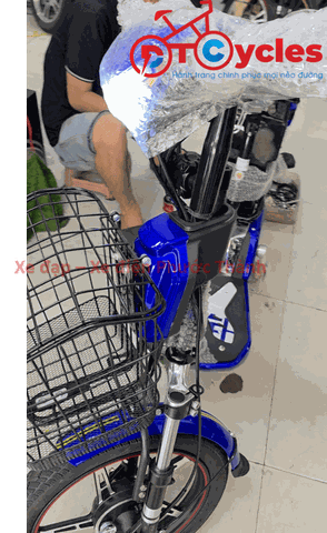 Xe điện HITASA 18IM 2026 màu Xanh Dương