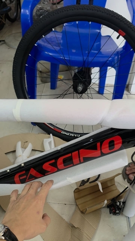 Xe đạp địa hình FASCINO 328 màu Đen-Đỏ