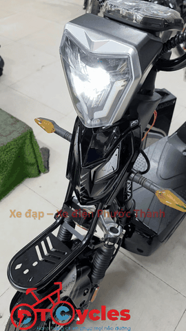 Xe điện AVA M133 2026 màu Đen