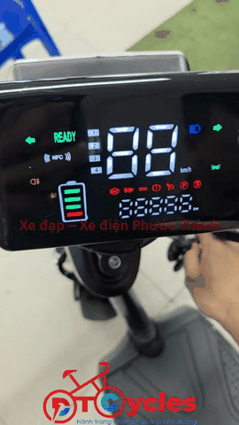 Xe điện Pega M133 màu Đen