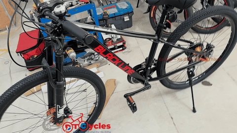 Xe đạp địa hình BlackLine XT380 màu Đen-Đỏ