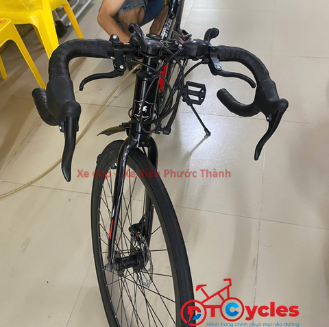 Xe đạp đua PAPYLUS PR600 Đen-Đỏ