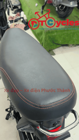 Cap A AVA LUXURY màu Đen bóng