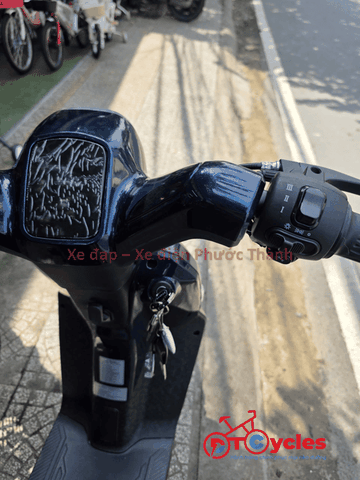 Xe điện Pega Cap AZ màu Xanh Dương
