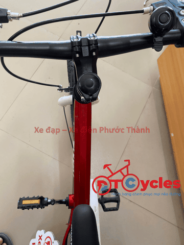 Xe đạp trẻ em nam SWAT ZT16 màu Đỏ
