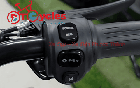 Xe điện AVA M133 2026 màu Đen