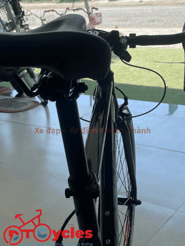 Xe đạp đua Fornix F8 màu Đen-Xanh dương
