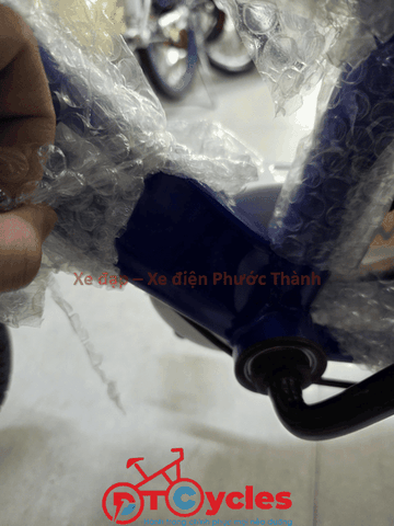 Xe đạp trẻ em nam SWAT ZT16 màu Xanh Dương đậm