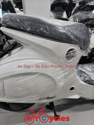Xe điện Hitasa SANDO màu Kem