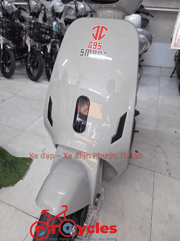 Xe điện JVC G9 SMART V1 màu Xám Cà phê
