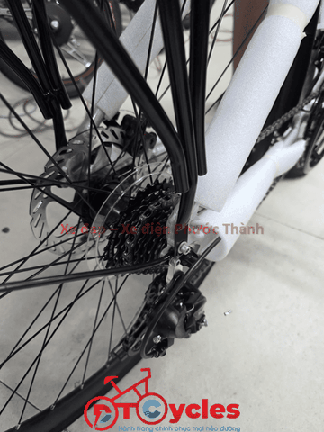 Xe đạp Touring Thống Nhất CPD màu Ghi