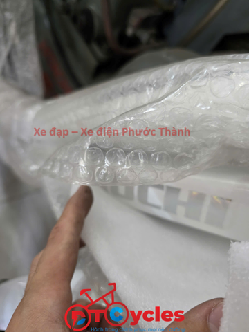 Xe đạp trẻ em nữ Mochi M99 Sườn đôi 22 màu Trắng
