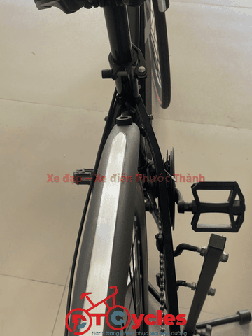 Xe đạp Touring XAM RT700 màu Đen