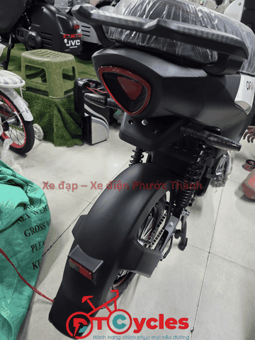 Xe điện Pega Cap AZ màu Trắng