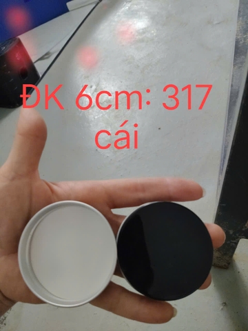 NẮP MÀU ĐEN 6CM