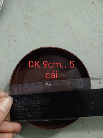 NẮP NHỰA NÂU 9CM
