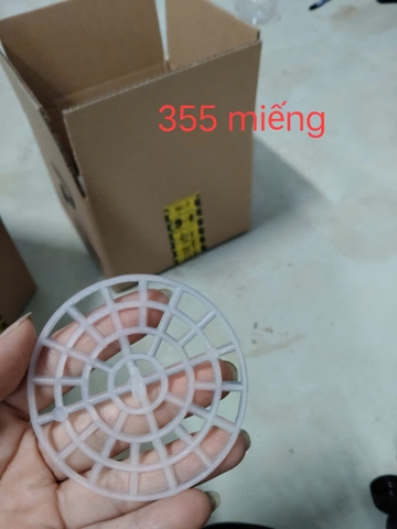 MIẾNG LƯỚI TRẮNG