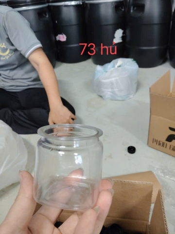 HỦ NHỰA TRẮNG